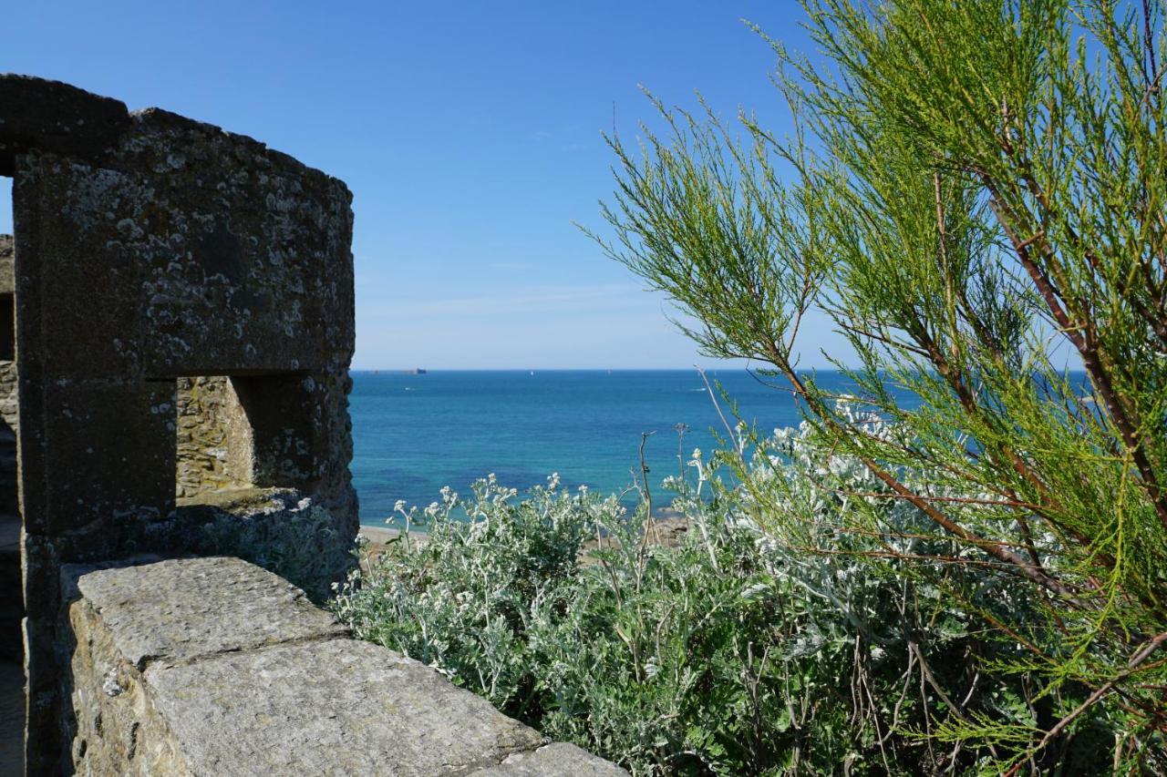 B&B Hotel Saint Malo Sud Exteriör bild